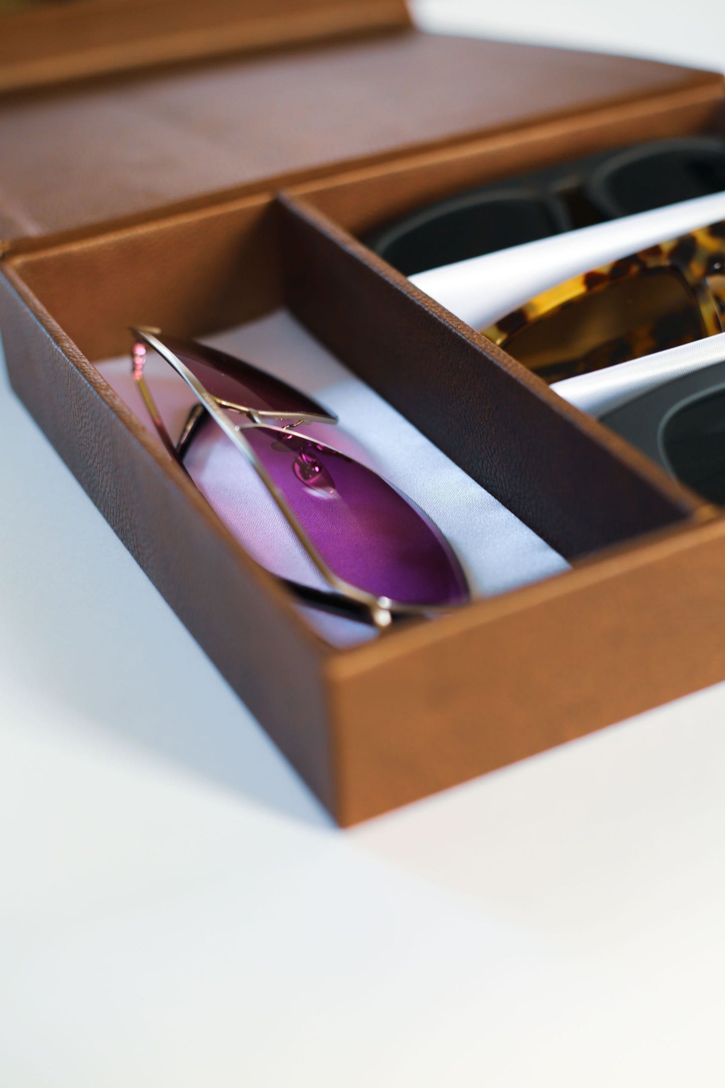 Valet Quad Case